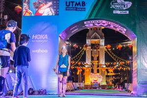 BIB: 102
                            <button type="button" onclick="openModal(21814246)" class="btn btn-primary btn-sm float-right btn-popup" data-toggle="modal" data-target=".modal-high-quality">
                        <i class="fas fa-shopping-cart"></i> Add to Cart
                    </button>
                                            <button type="button" onclick="isThisMe(21814246, true)" class="btn btn-success btn-sm float-right btn-popup btn-isme hidden" data-toggle="tooltip" data-placement="bottom" title="นี่คือรูปของคุณใช่ไหม คลิกที่นี่เพื่อเอาเข้าอัลบั้ม">
                        <i class="fas fa-plus"></i> Add to album
                    </button>
                    <button type="button" onclick="isThisMe(21814246, false)" class="btn btn-warning btn-sm float-right btn-popup btn-isnotme hidden">
                        <i class="fas fa-ban"></i> Remove from album
                    </button>